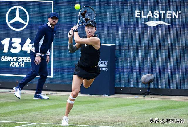 击溃对手防 击溃对手防