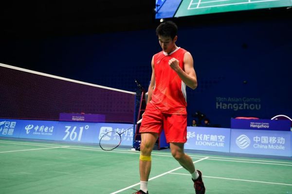 临巨大压力 临巨大压力