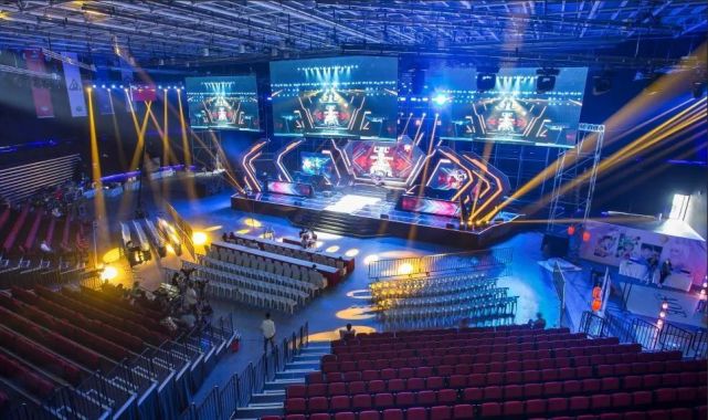 动和精准射 动和精准射