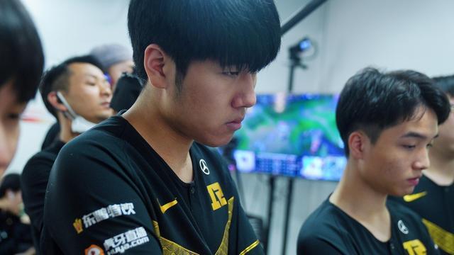 媒体从批评 媒体从批评